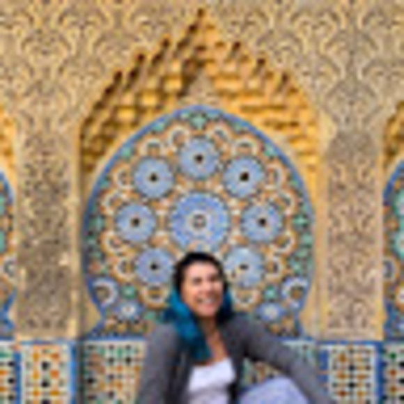 Meet your Posher, Melissa - Picture 1 of 1